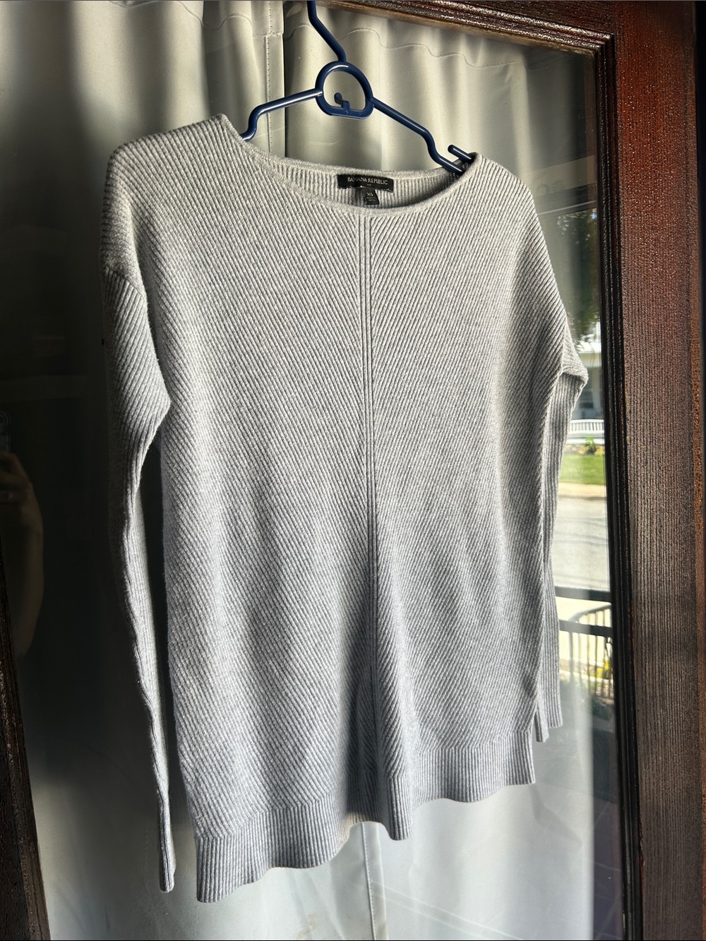 Banana Republic Light Gray Ribbed Scoop-Neck Pullover